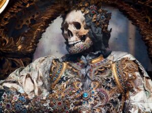 THE MARTYR - Image 6