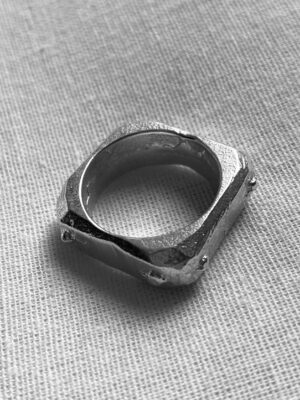 HELM - Image 5